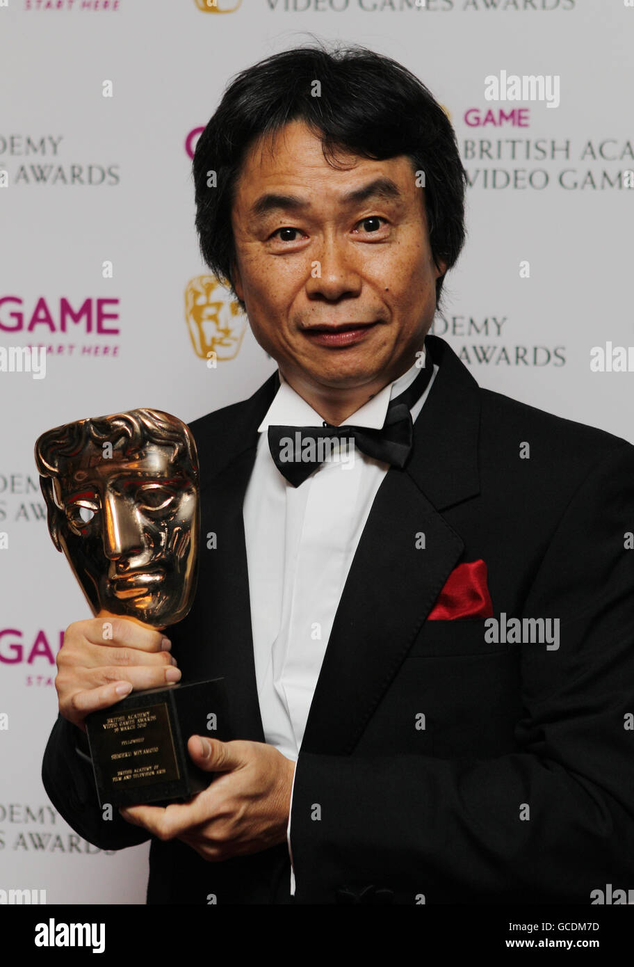 Shigeru Miyamoto promises not to retire as he wins culture award