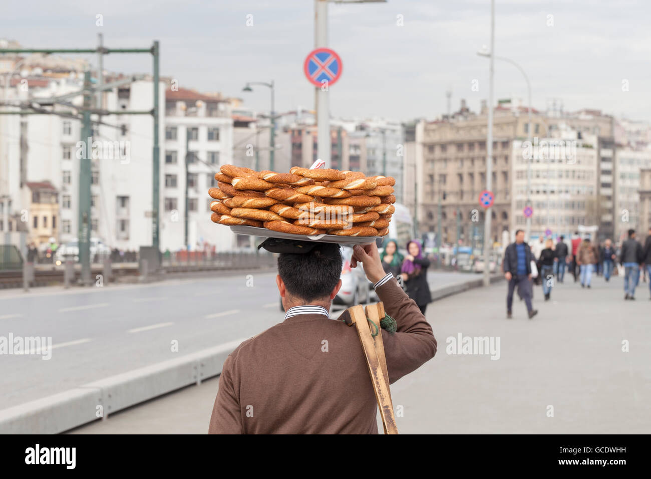 Bread vendor in Istanbul, Turkey Stock Photo Alamy