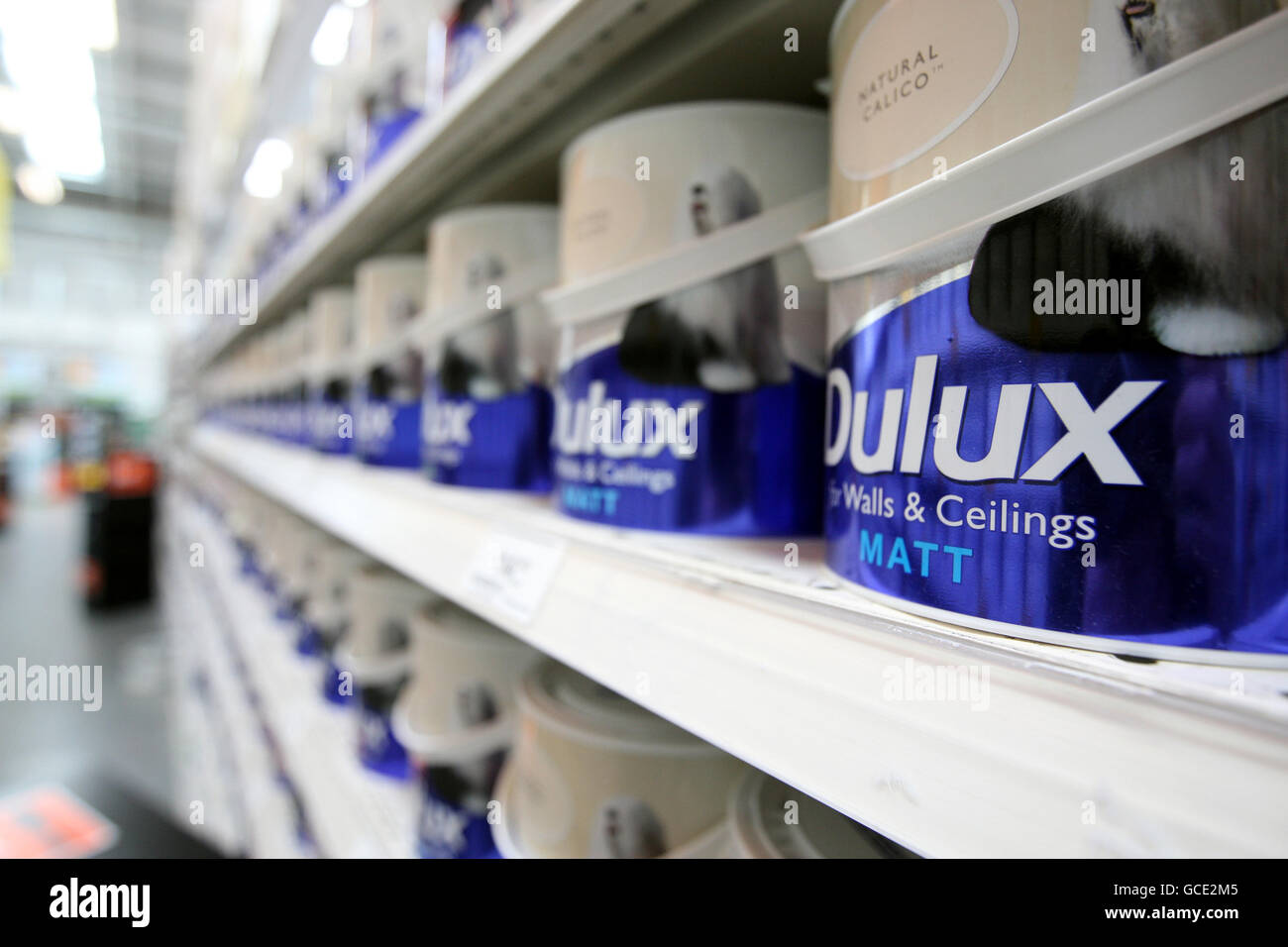 Dulux paint tins hires stock photography and images Alamy