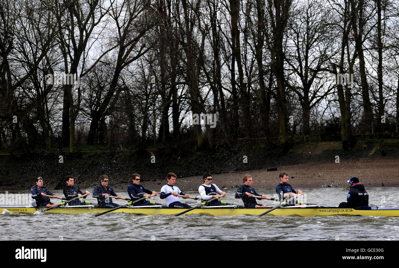 Rowing 2010 Xchanging Boat Race Oxford and Cambridge Training