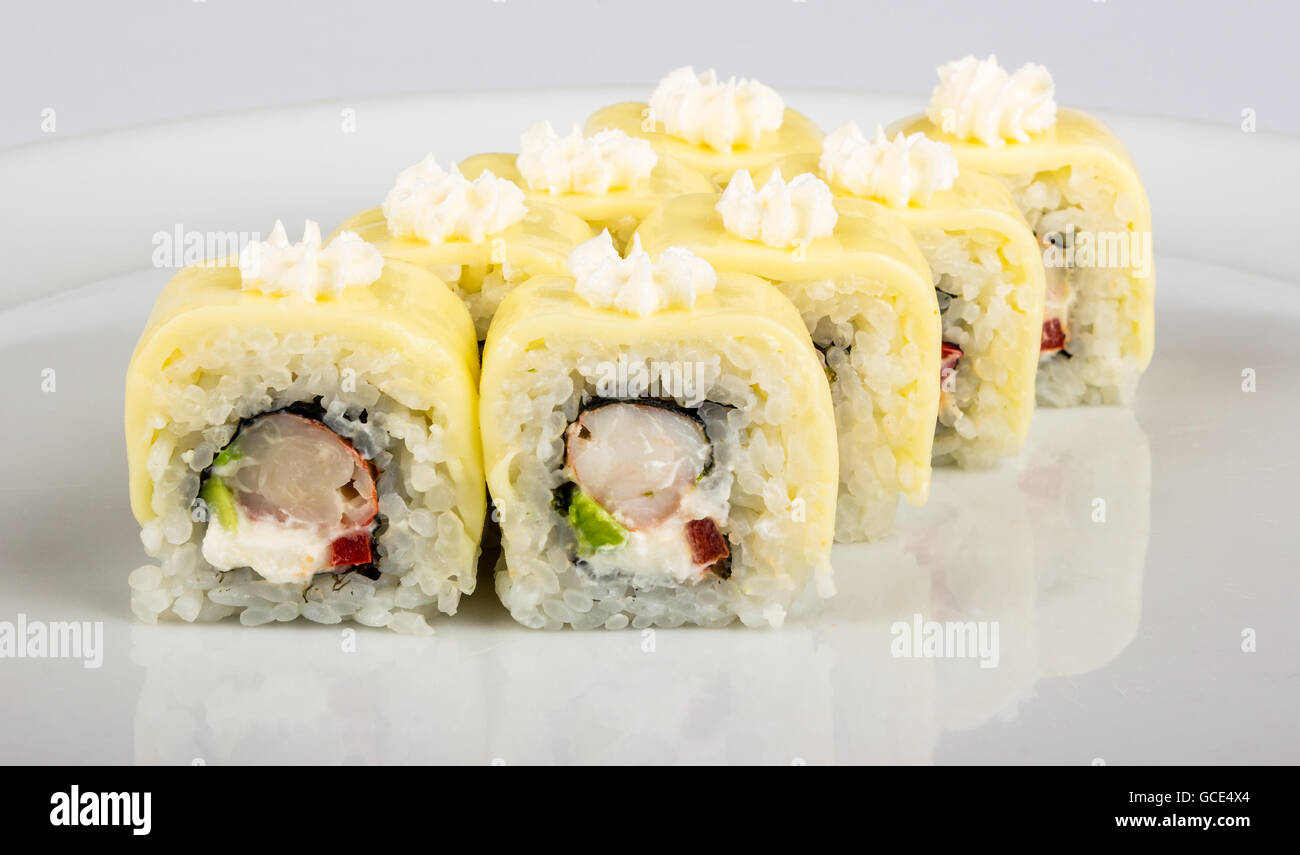 Sushi roll with crabs meat, pepper and avocado Stock Photo Alamy