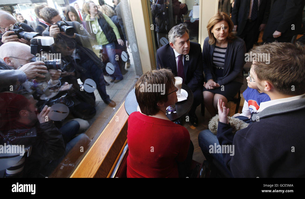 2010 General Election campaign Apr 10th Stock Photo - Alamy