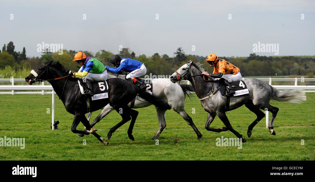 Horse Racing Moss Bros Day Ascot Racecourse Stock Photo Alamy