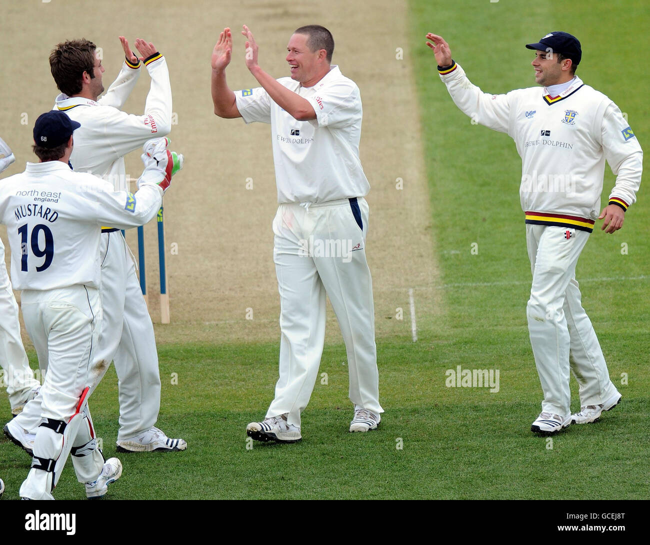 Cricket - Liverpool Victoria County Championship - Division One - Day One - Durham v Essex - Riverside Stock Photo