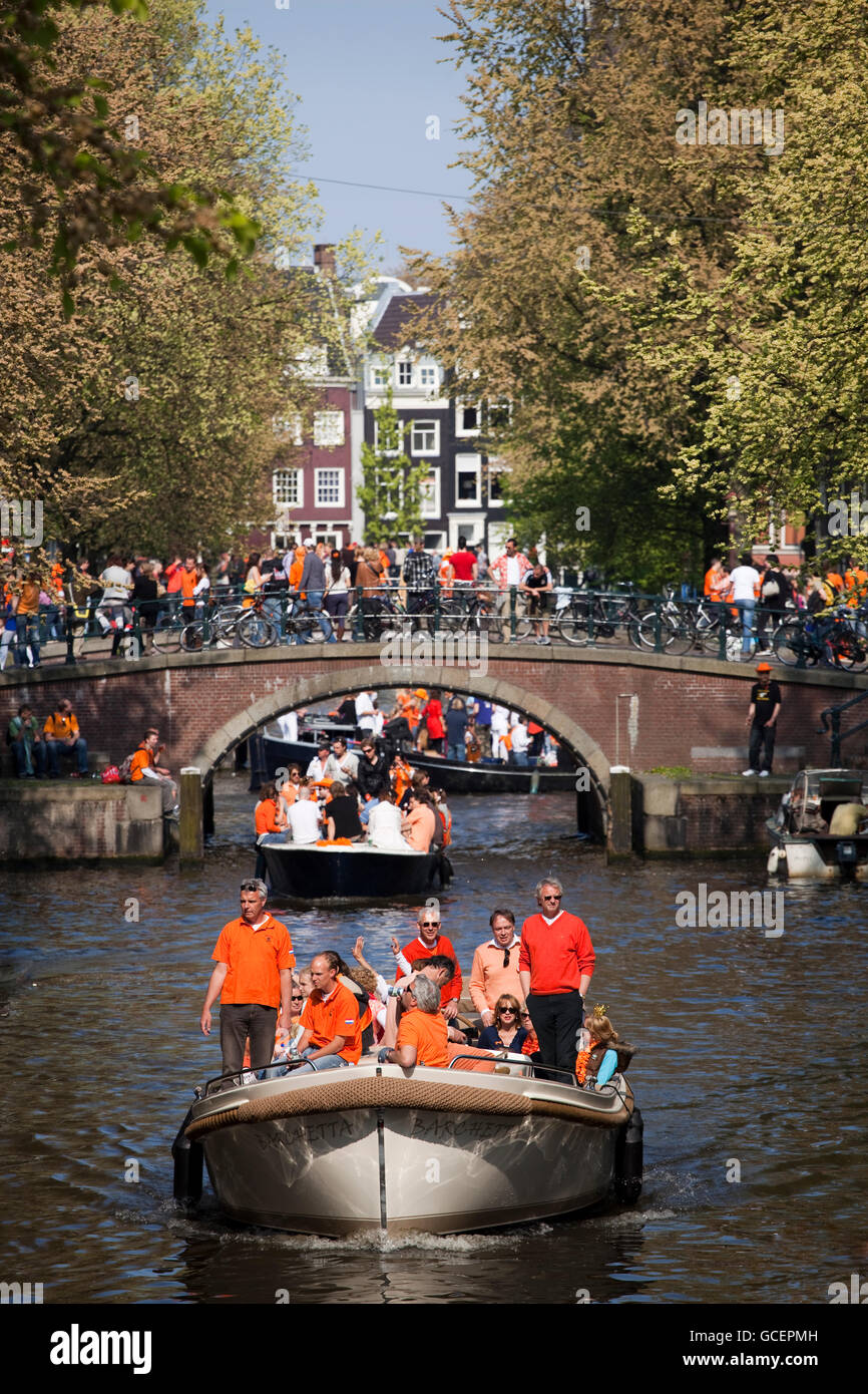 Queens Day celebrations, 30th April 2009, Prinsengracht, Amsterdam
