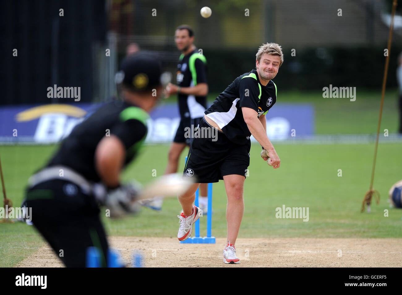 Surrey Strength and Conditioning Coach Ashley Wright during bowling practice Stock Photo