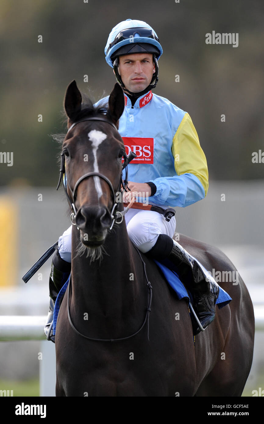 Horse Racing - Dubai Duty Free Spring Trials Weekend - Day One Newbury ...