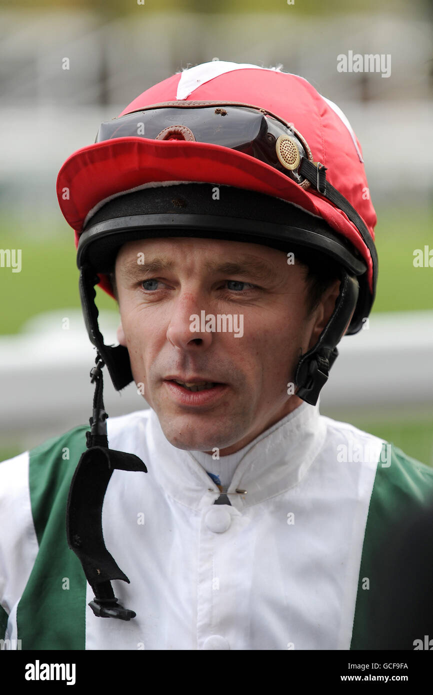 Horse Racing Moss Bros Day Ascot Racecourse Stock Photo Alamy