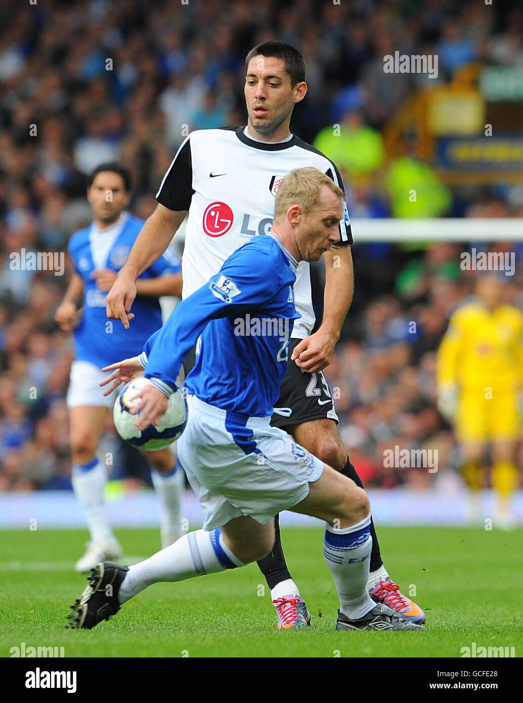 Clint dempsey of fulham hi-res stock photography and images - Page 3 - Alamy