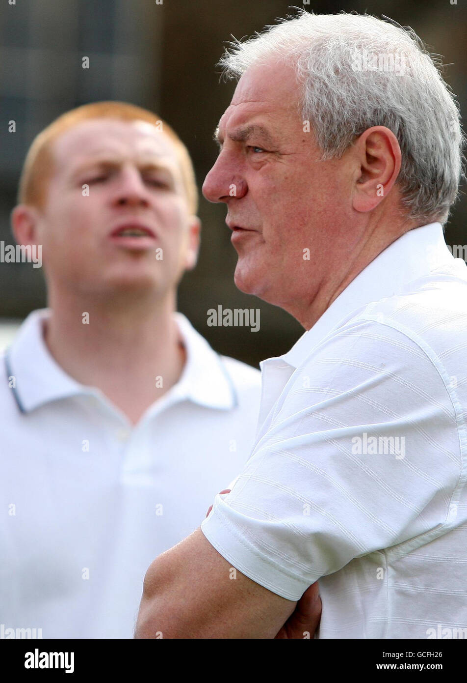 Golf - Opening of the Mar Hall Golf Course - Erskine. Celtic's caretaker manager Neil Lennon (left) and Rangers' Walter Smith during the opening of the Mar Hall Golf Course, Erskine. Stock Photo