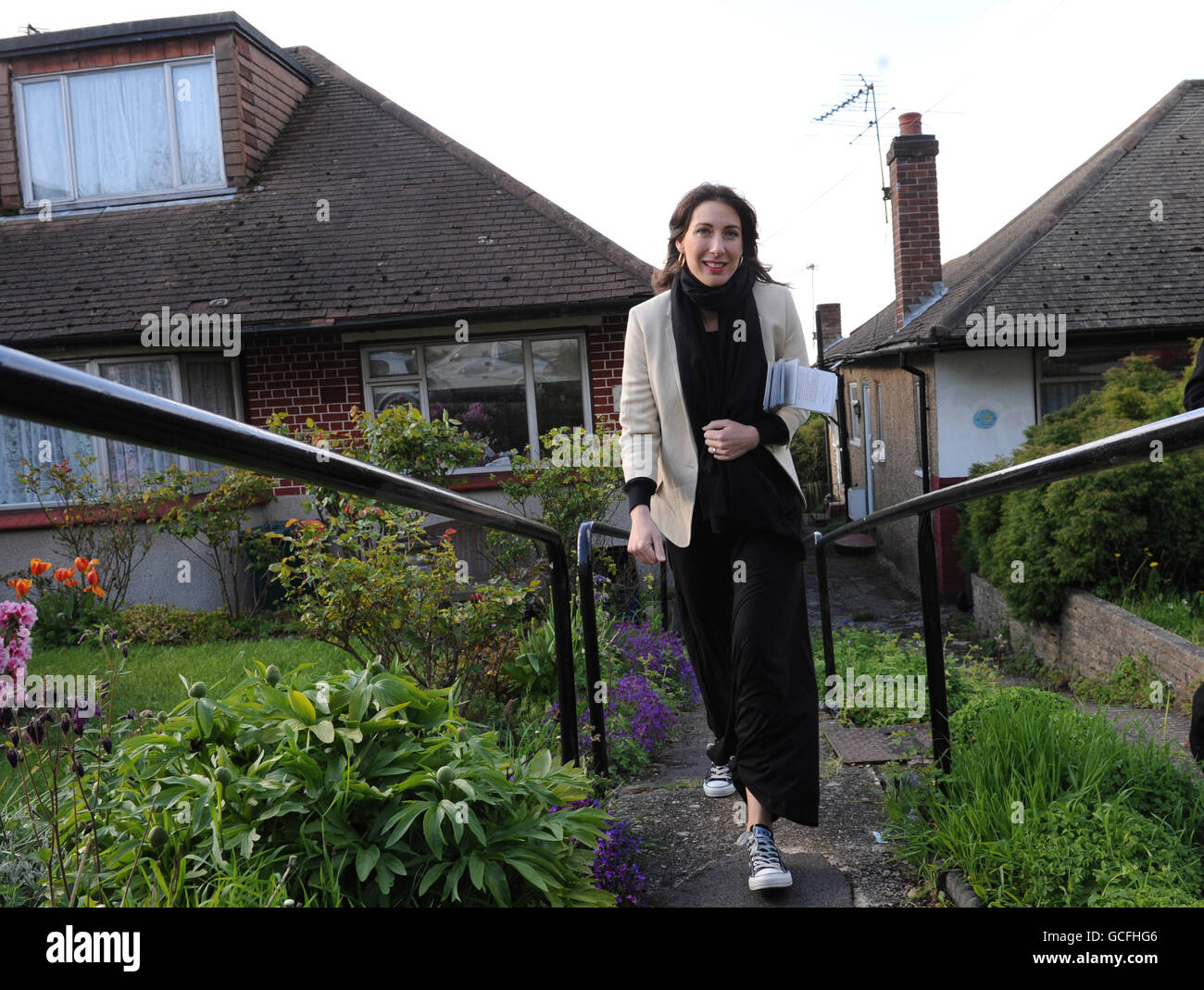 Samantha Cameron, wife of Conservative Party leader David Cameron, does some door to door leafleting in Hendon, north London. PRESS ASSOCIATION Photo. Picture date: Tuesday May 4, 2010. See PA story ELECTION Tories. Photo credit should read: Stefan Rousseau/PA Wire Stock Photo