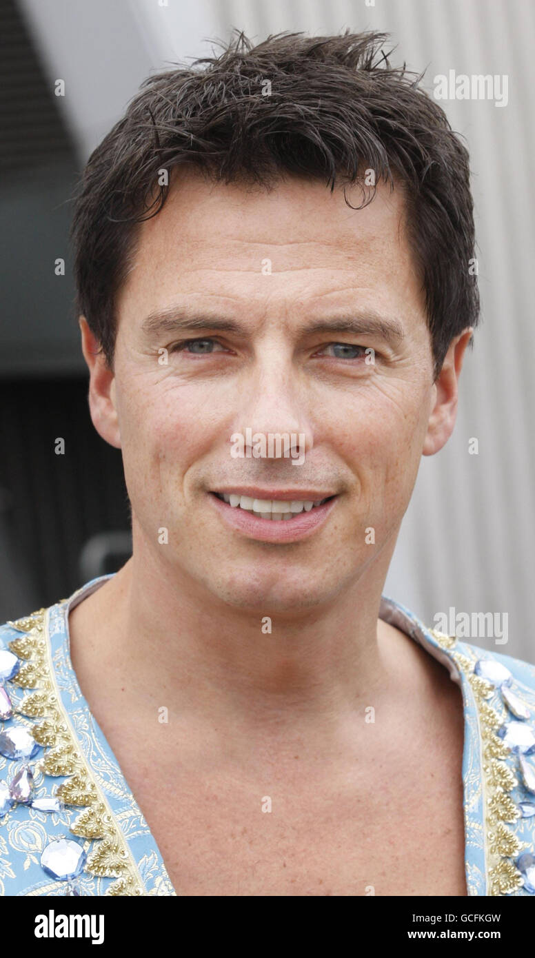 Actor John Barrowman promotes the pantomime Aladdin at the SECC in Glasgow. Stock Photo