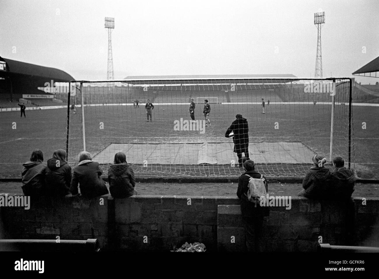 Soccer - Middlesbrough Training - Ayresome Park. School children watching a Middlesbrough training session at Ayresome Park Stock Photo