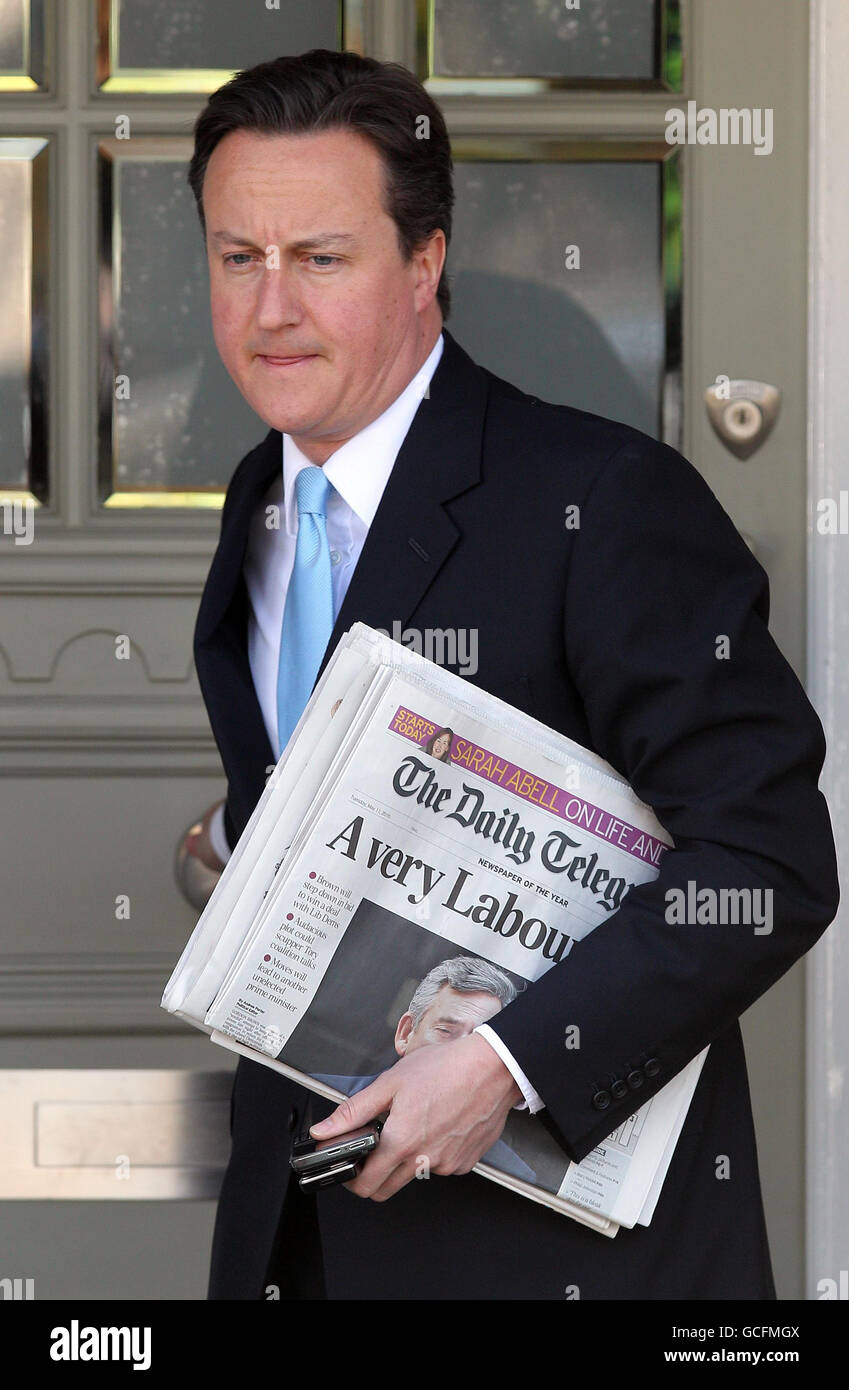 2010 General Election aftermath May 11th Stock Photo - Alamy