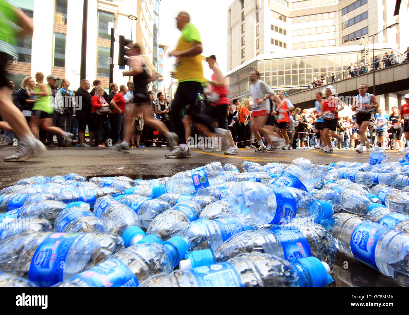 London Marathon 2010 Stock Photo Alamy