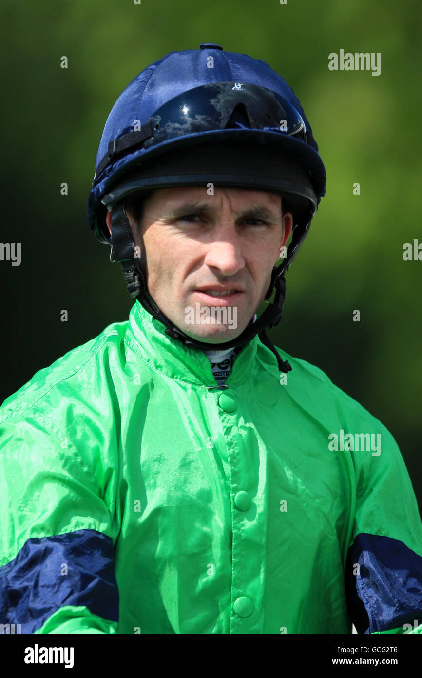 Jockey neil callan at nottingham racecourse hires stock photography and images Alamy