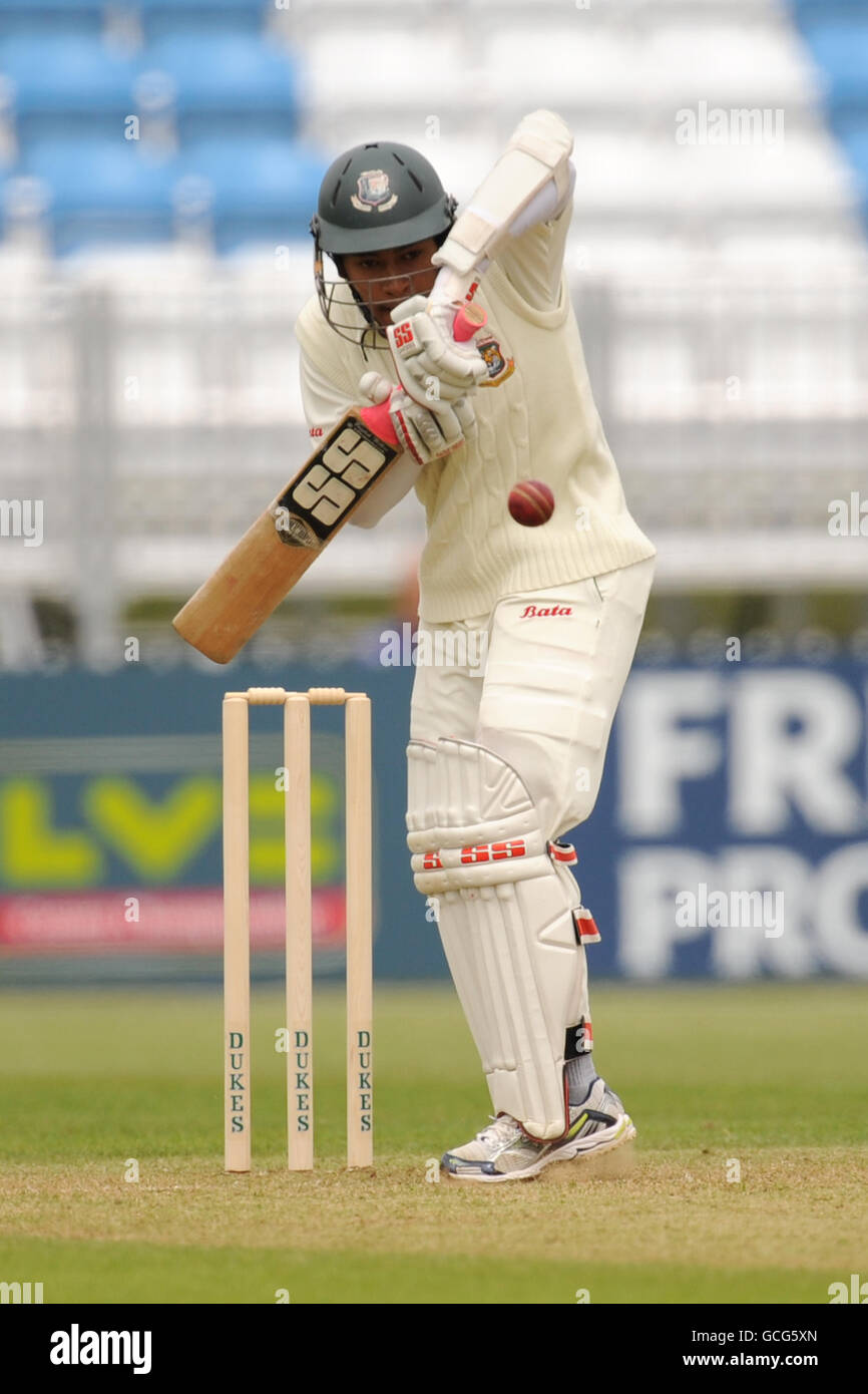 ENGLAND CRICKET V ENGLAND LIONS visual data 4