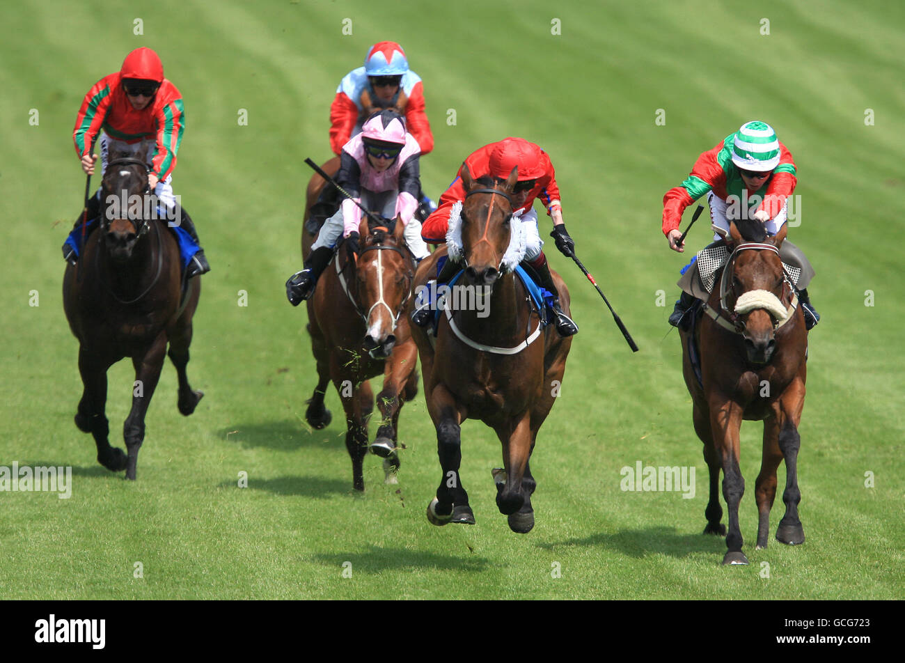 Horse Racing - Nottingham Racecourse Stock Photo - Alamy