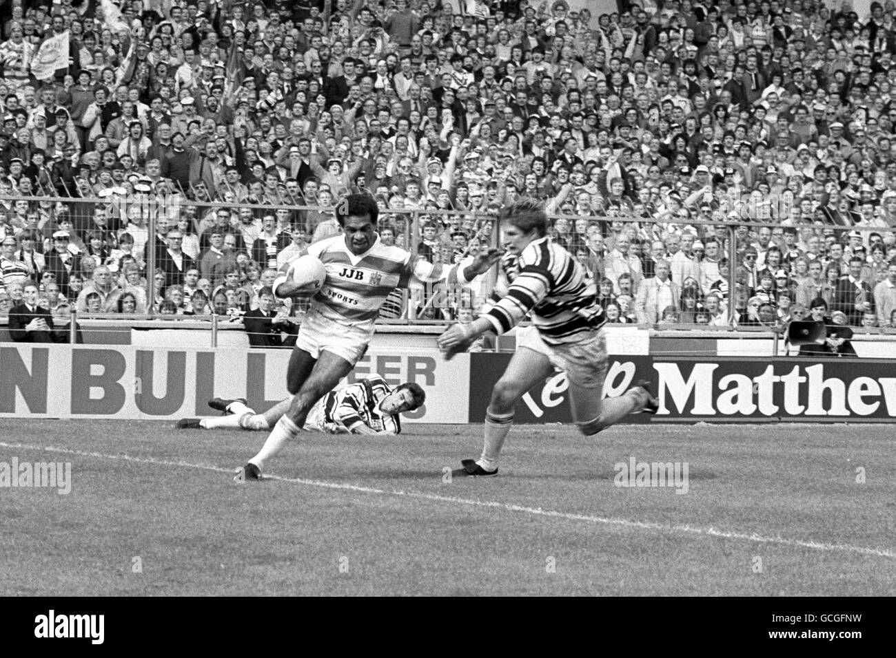Rugby league action scoring Black and White Stock Photos & Images Alamy