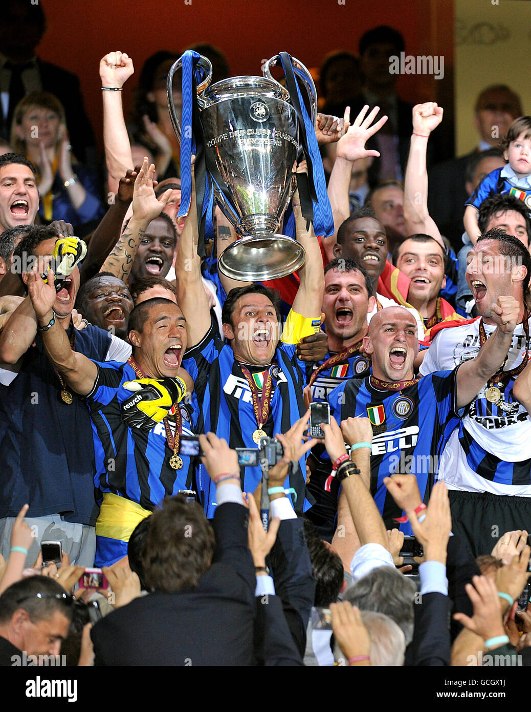 Javier Zanetti Autographe signé à la main Inter Milan 2010
