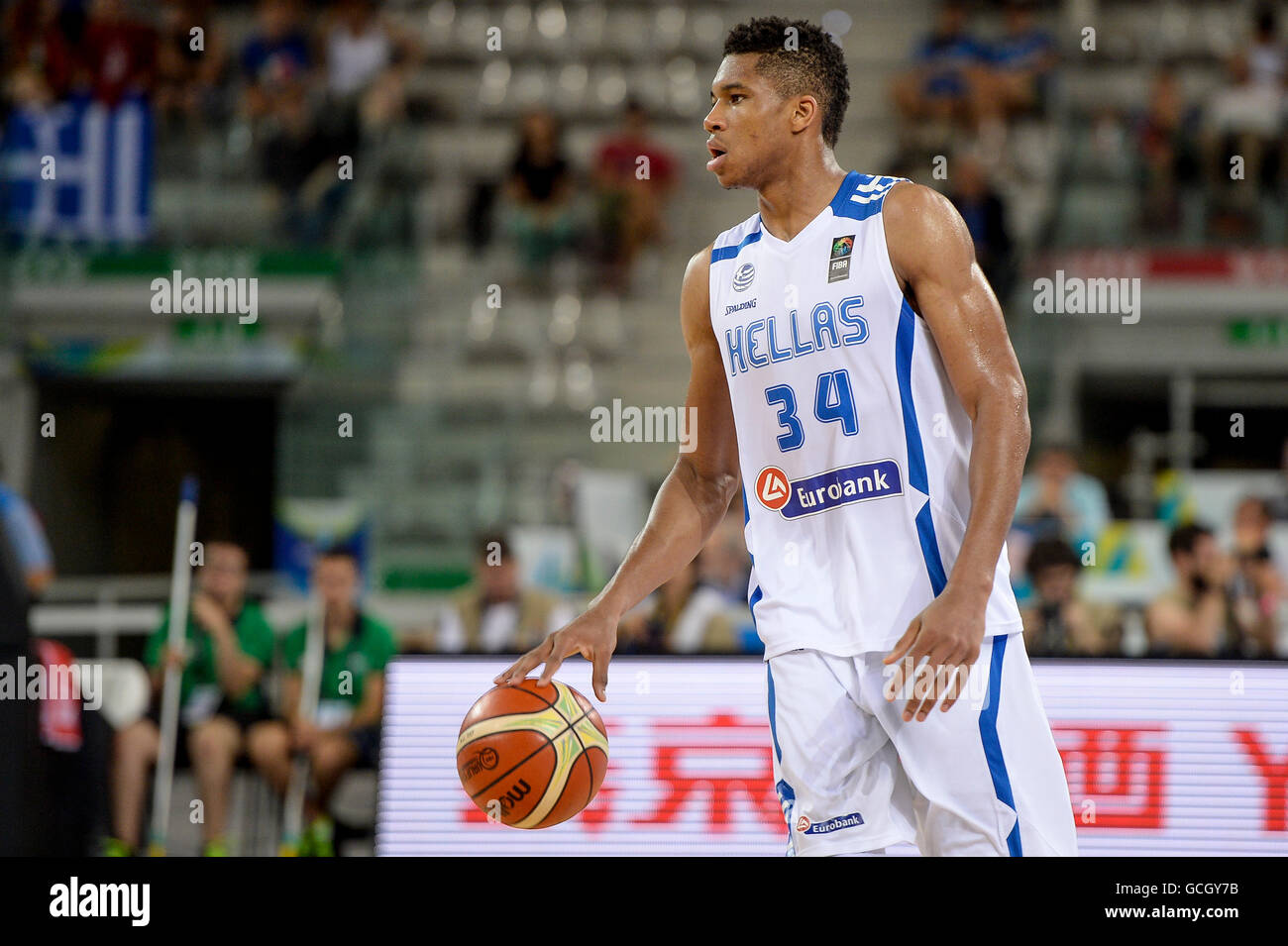Giannis antetokounmpo hires stock photography and images Alamy