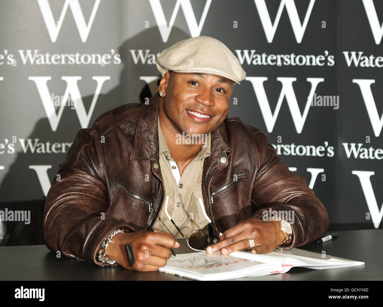LL Cool J during a signing for his book 'LL Cool J's Platinum 360 Diet