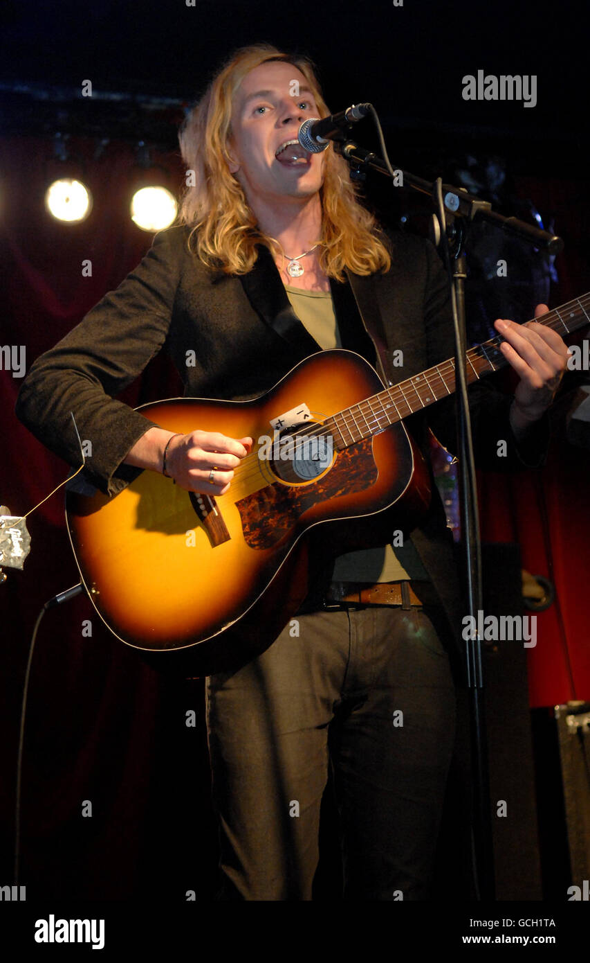 Hamish Fingland of Scottish band Kassidy performs on stage at the Monto Water Rats in central London. Stock Photo