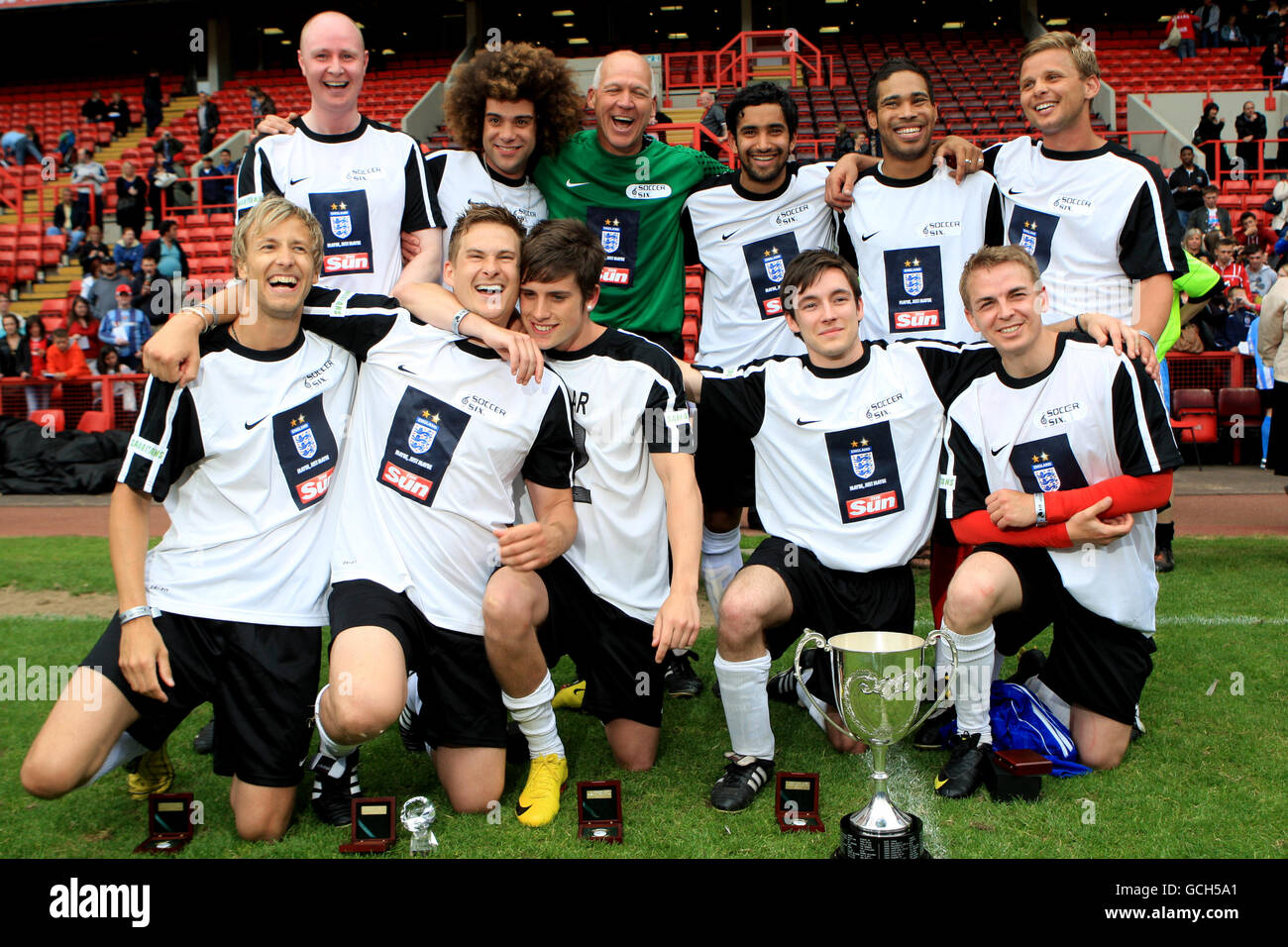 Soccer six discount