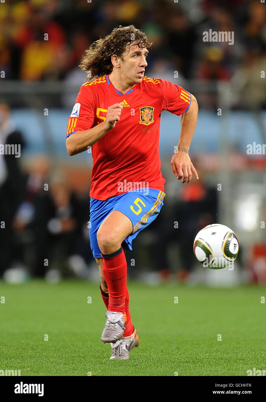 Soccer - 2010 FIFA World Cup South Africa - Round Of 16 - Spain v Portugal - Green Point Stadium. Carles Puyol, Spain Stock Photo