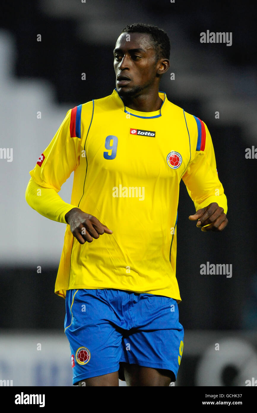 Soccer - International Friendly - Nigeria v Colombia - Stadium MK Stock Photo