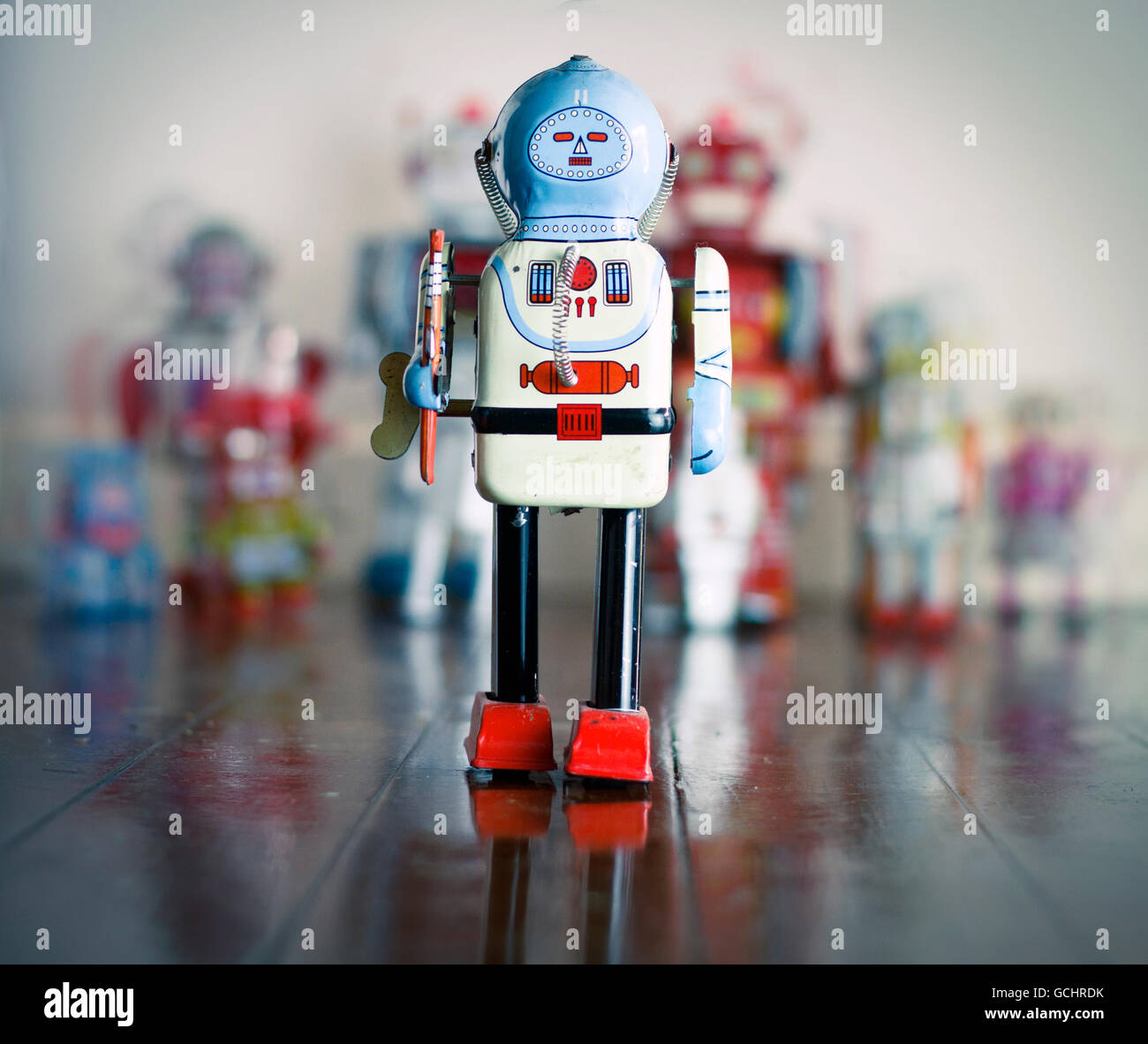 retro tin robot Stock Photo - Alamy