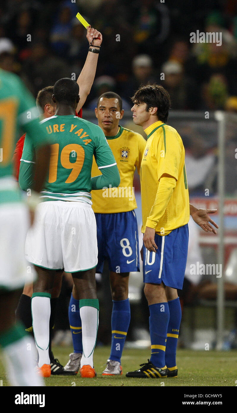 Soccer - 2010 FIFA World Cup South Africa - Group G - Brazil v Ivory Coast - Soccer City Stadium. Kaka is shown a second yellow card in Brazil's game agaonst Ivory Coast Stock Photo