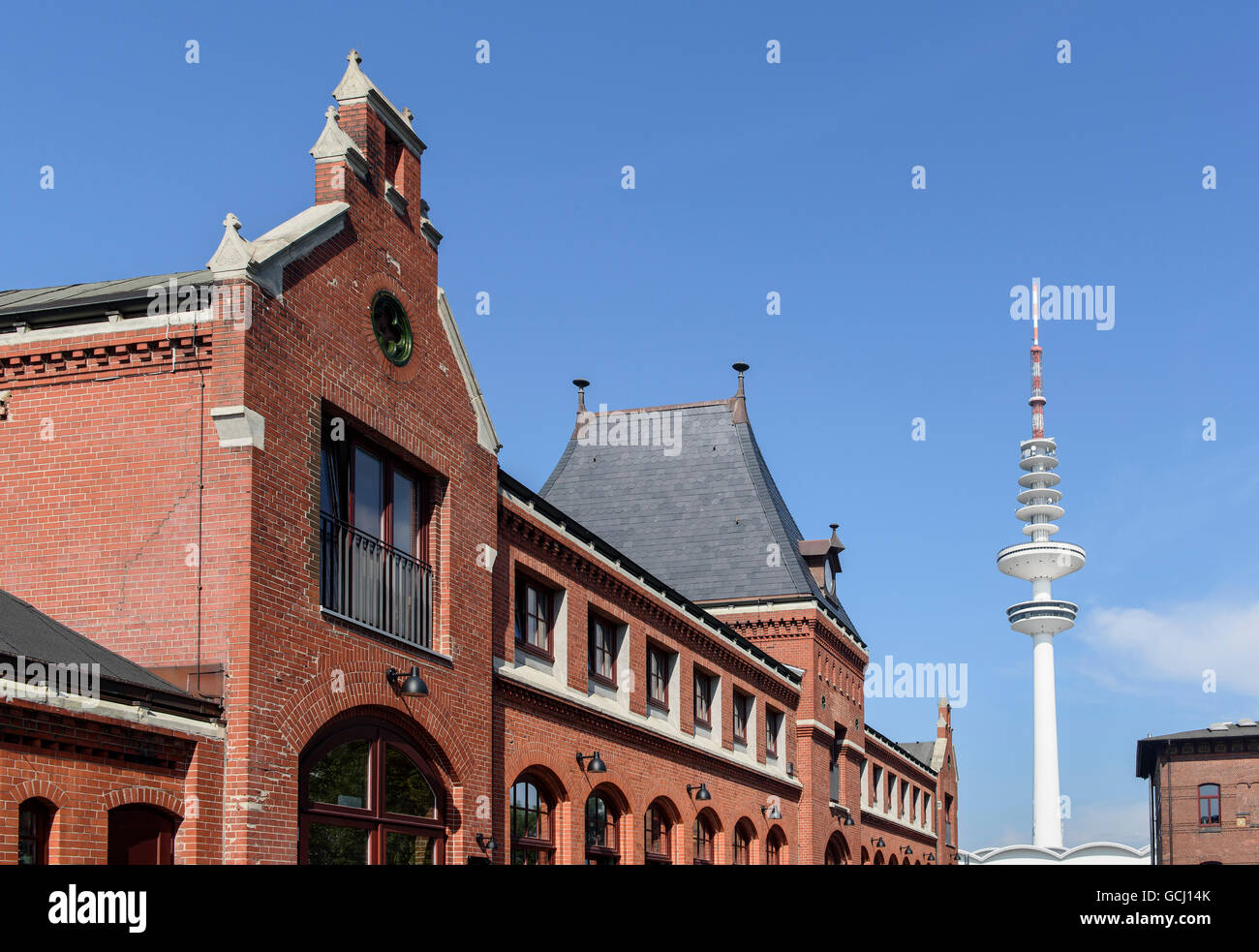 Schanzen courts, Lagerstr.34  and tv-tower, Schanzenviertel, Hamburg-Altona,  Germany Stock Photo