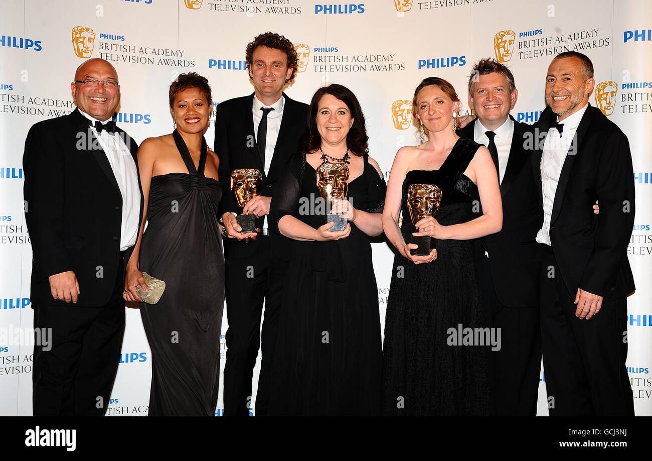 (left to right) Gregg Wallace, Monica Galetti, David Ambler, Karen Ross, Antonia Lloyd, Jamie Munro and Michel Roux Jnr. with the Features award received for Masterchef: The Professionals at the BAFTA television awards at the London Palladium. Stock Photo