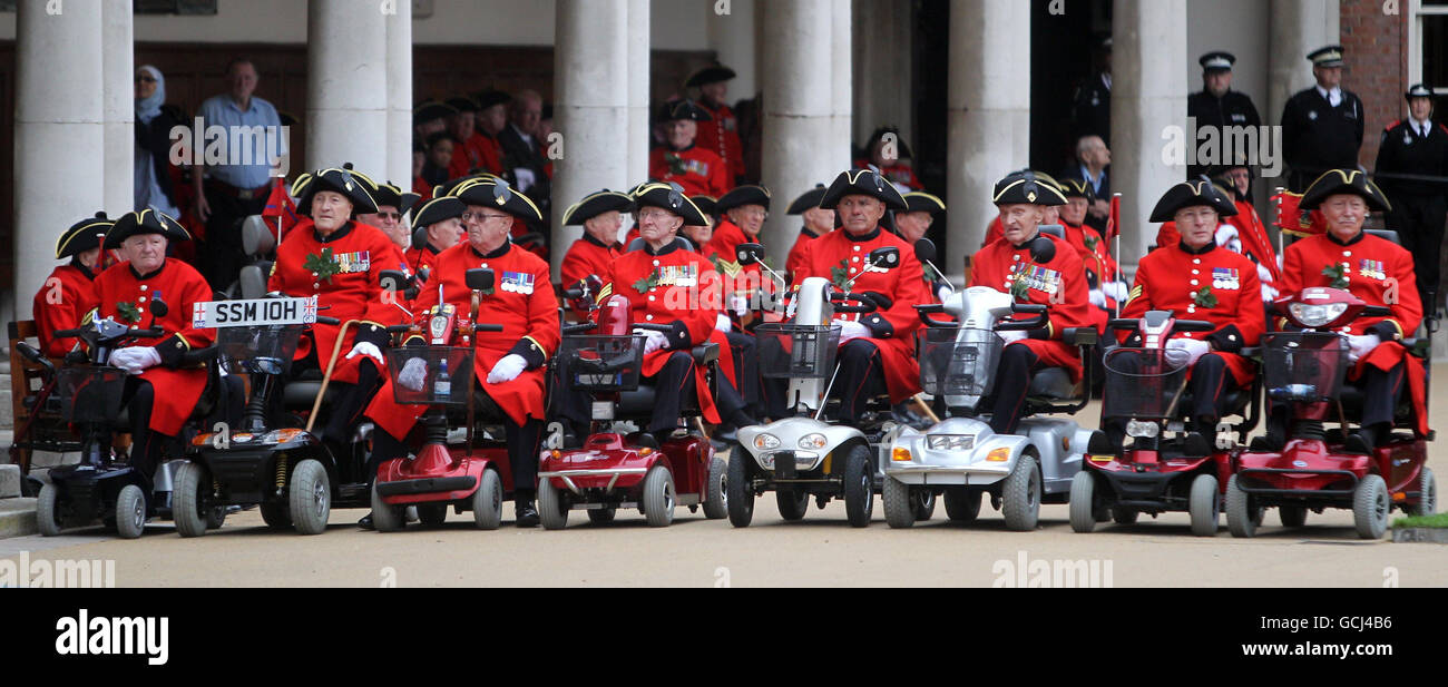 Chelsea Pensioners Founder's Day Parade Stock Photo Alamy