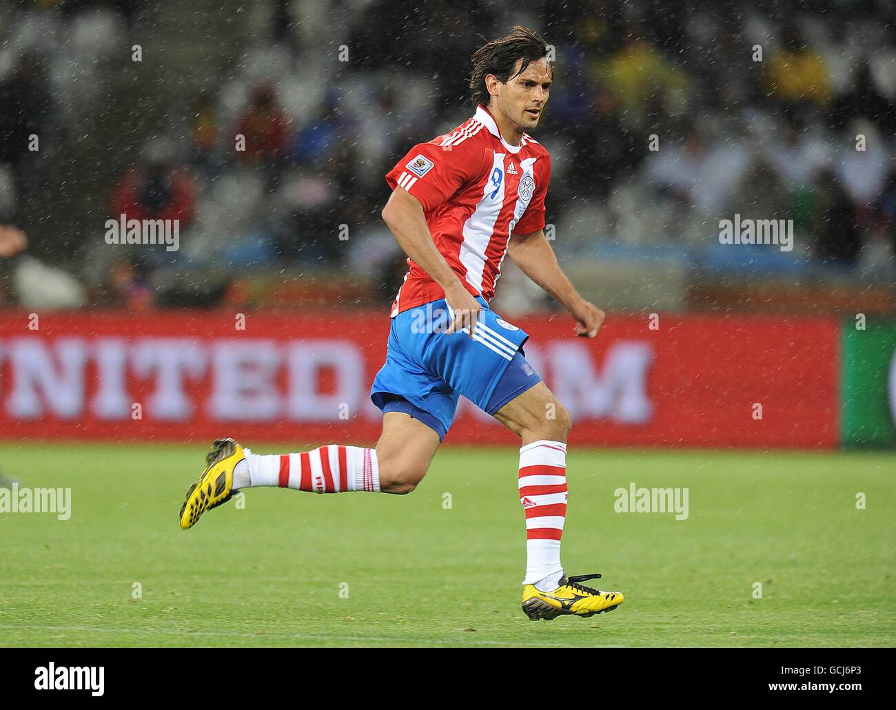 Roque santa cruz paraguay fifa world hi-res stock photography and images -  Alamy