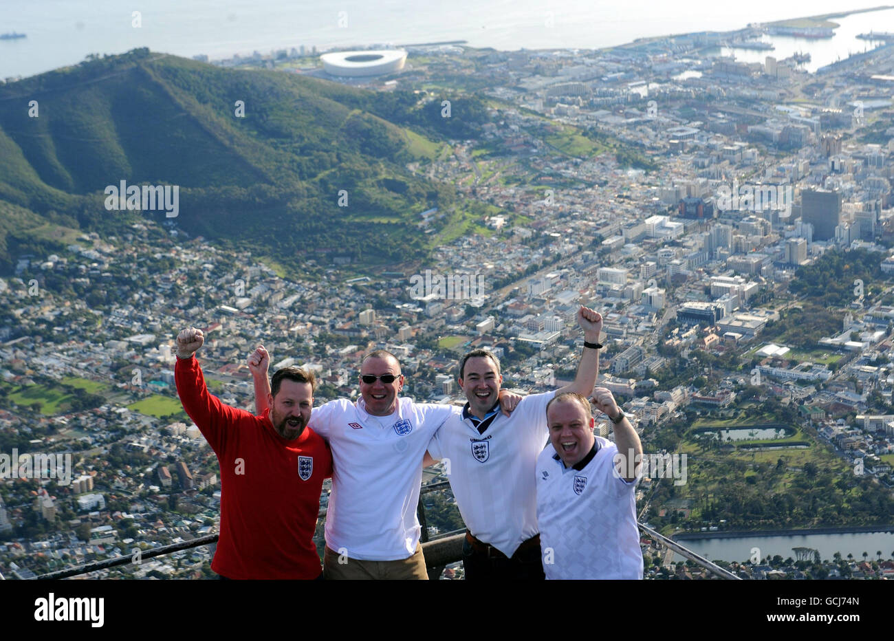 Soccer - 2010 FIFA World Cup South Africa - Group C - England v Algeria - England Fans - Cape Town Stock Photo