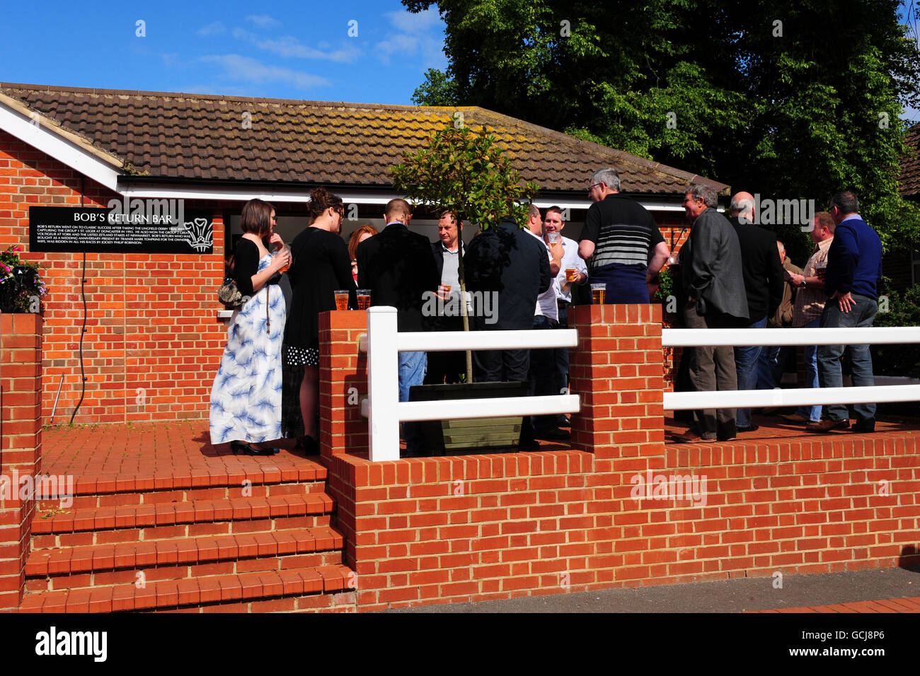 General view of bobs return bar at lingfield racecourse hires stock