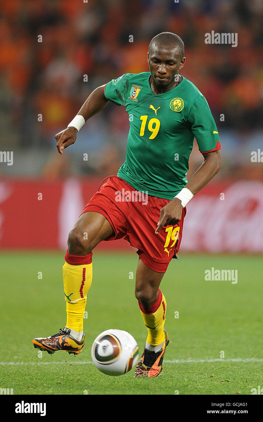 Soccer - 2010 FIFA World Cup South Africa - Group E - Cameroon v Netherlands - Green Point Stadium. Stephane M'bia Etoundi, Cameroon Stock Photo