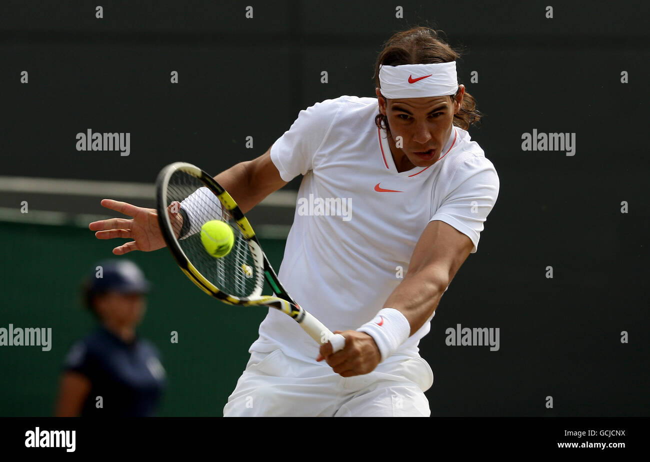 Spain's Rafael Nadal in action against Sweden's Robin Soderling Stock Photo  - Alamy