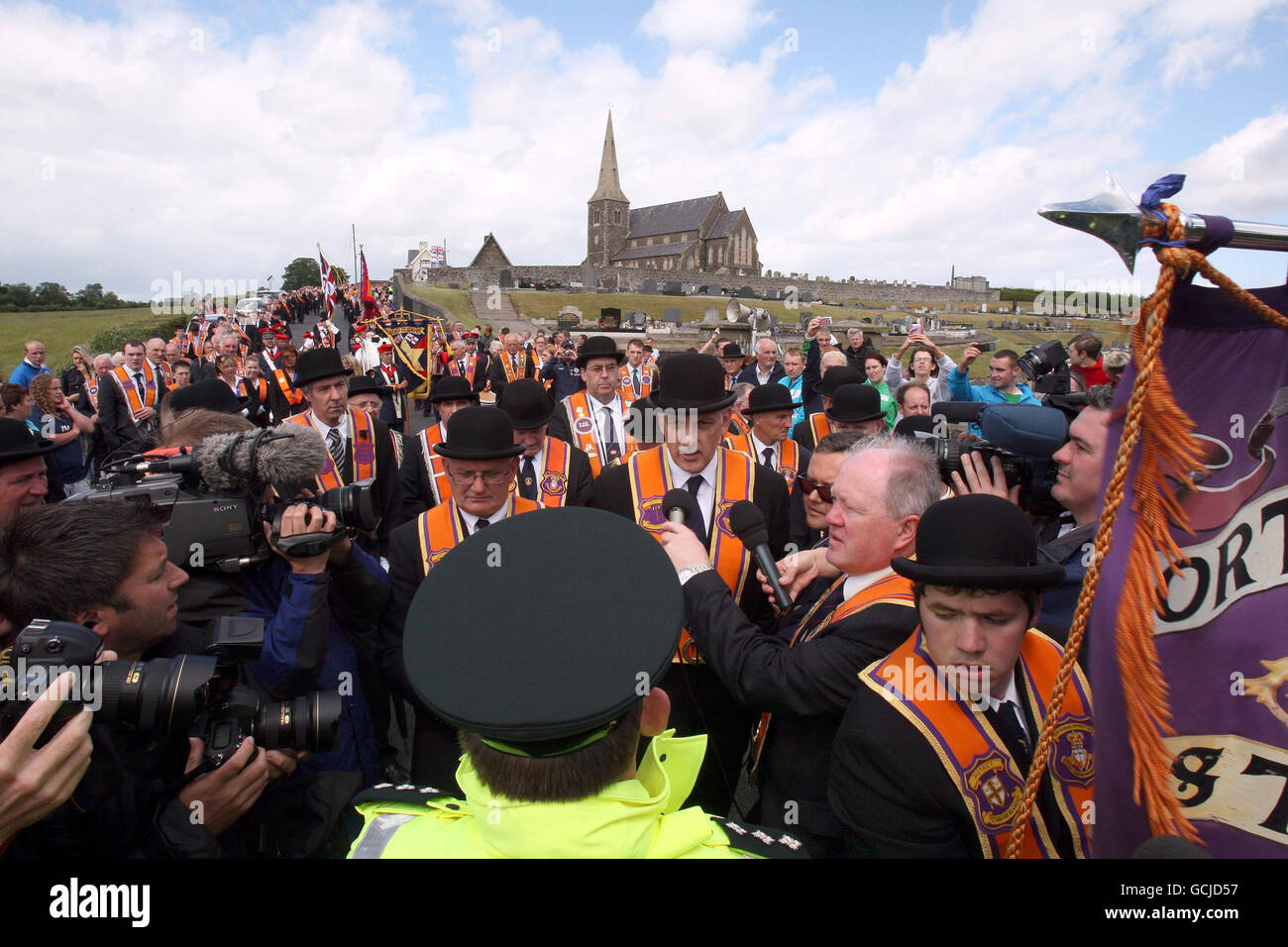Orangemen are stopped at Drumcree Bridge by Police as the annual Orange ...