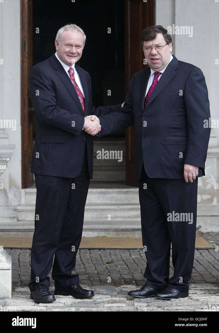 Taoiseach Brian Cowen (right) Northern Ireland Deputy First Minister Martin McGuinness at the 10th plenary meeting of the North-South ministerial council at Farmleigh house in Dublin. Stock Photo