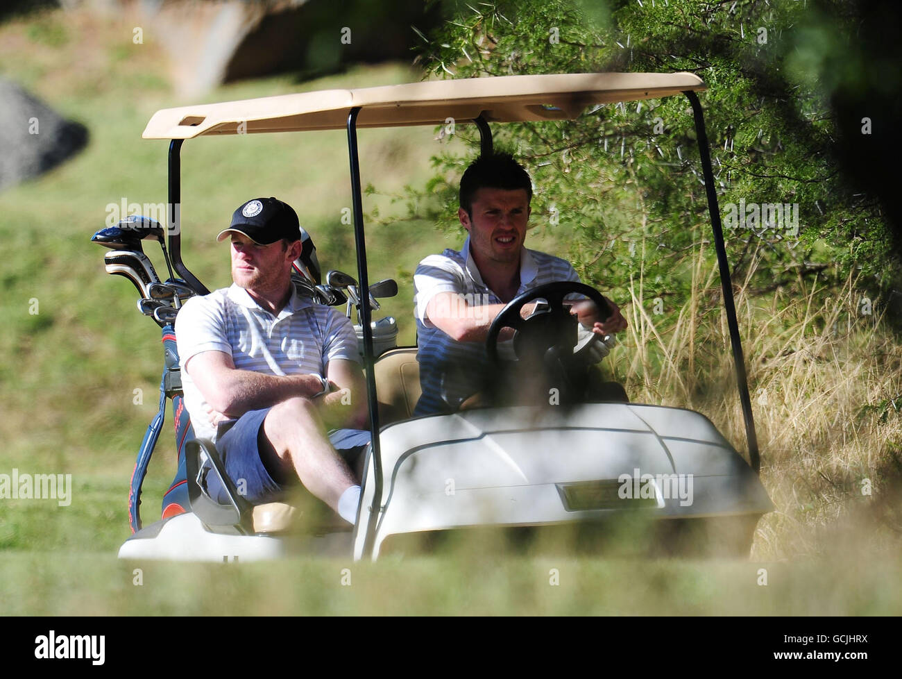England S Wayne Rooney Left And Michael Carrick Play Golf On The Lost City Golf Course In Sun City South Africa Stock Photo Alamy