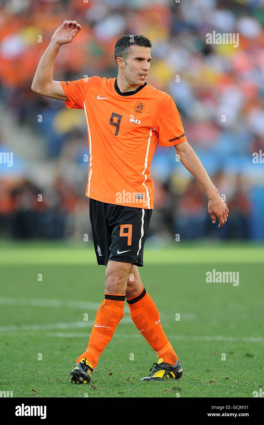 Robin van persie netherlands japan hi-res stock photography and