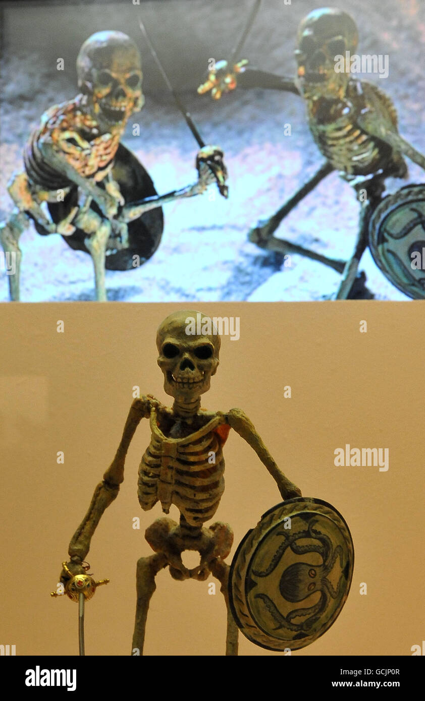 One of the original seven skeletons which appeared in 1963 film Jason and the Argonauts, on display at the London Film Museum's Ray Harryhausen - Myths And Legends exhibition. Stock Photo