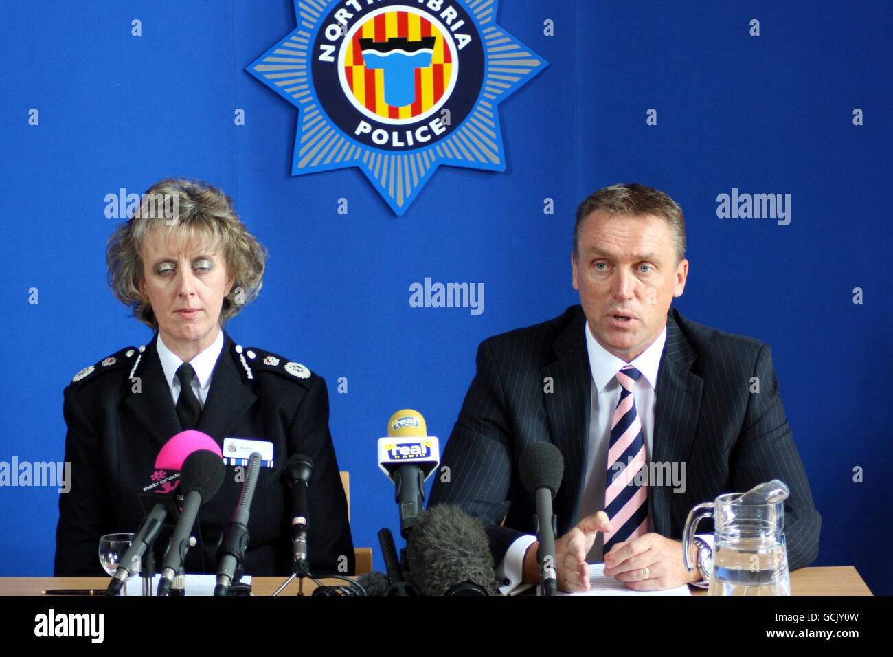 Detective Chief Superintendent Neil Adamson and Northumbria Police Temporary Chief Constable Sue Sim speak to the media at Northumbria Police HQ in Ponteland, near Newcastle, as the 'net was closing' on gunman Raoul Moat after police detained two men they had feared he was holding hostage. Stock Photo