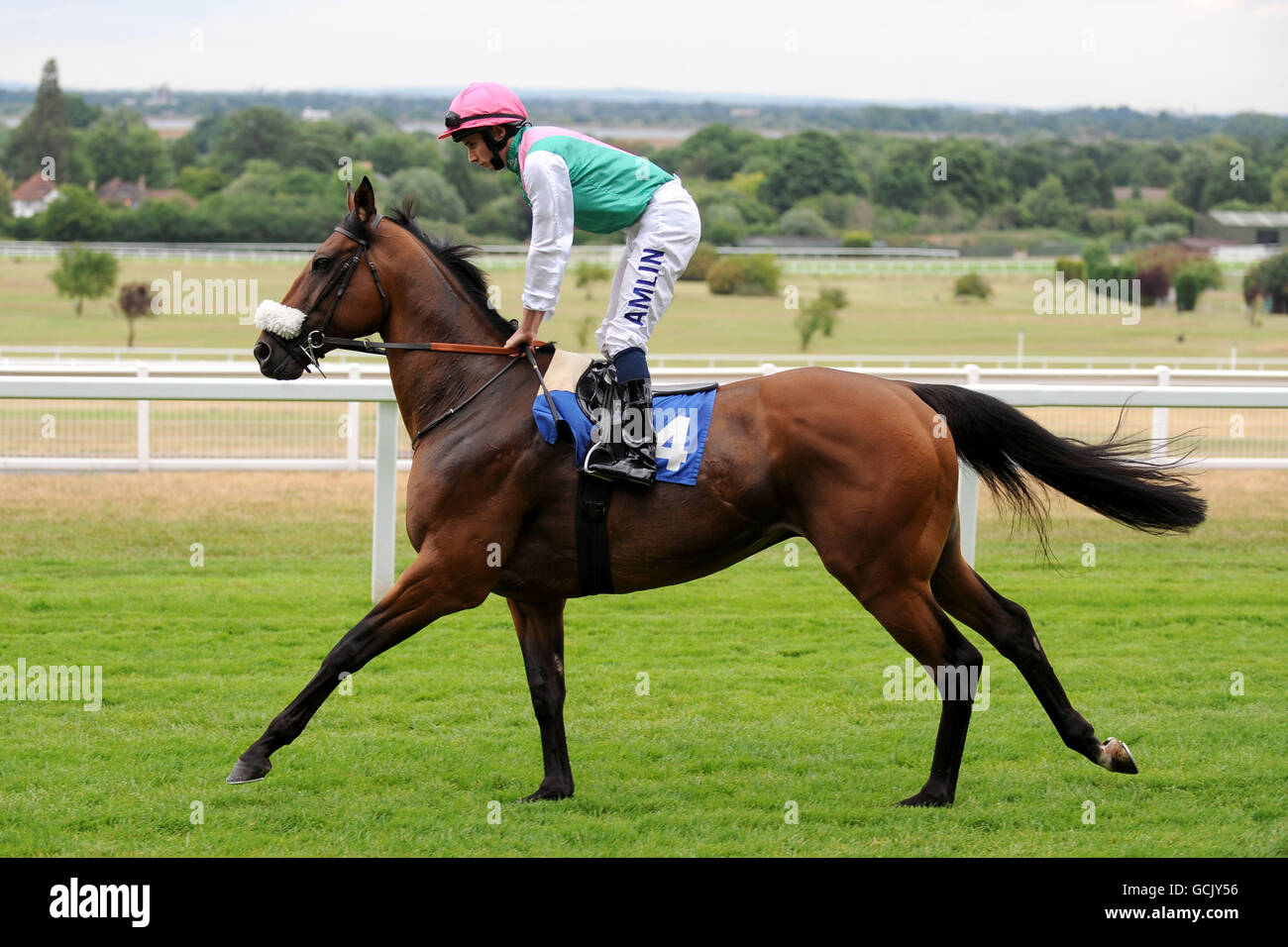 Horse Racing - Eclipse Meeting - Sandown Park Stock Photo