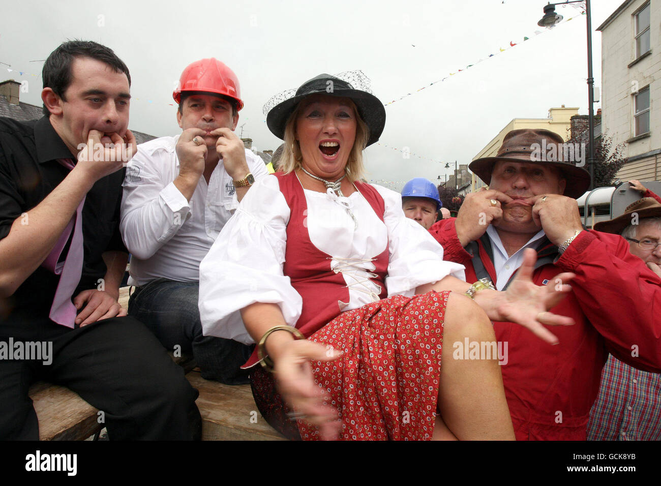 Wolf whistling competition Stock Photo Alamy