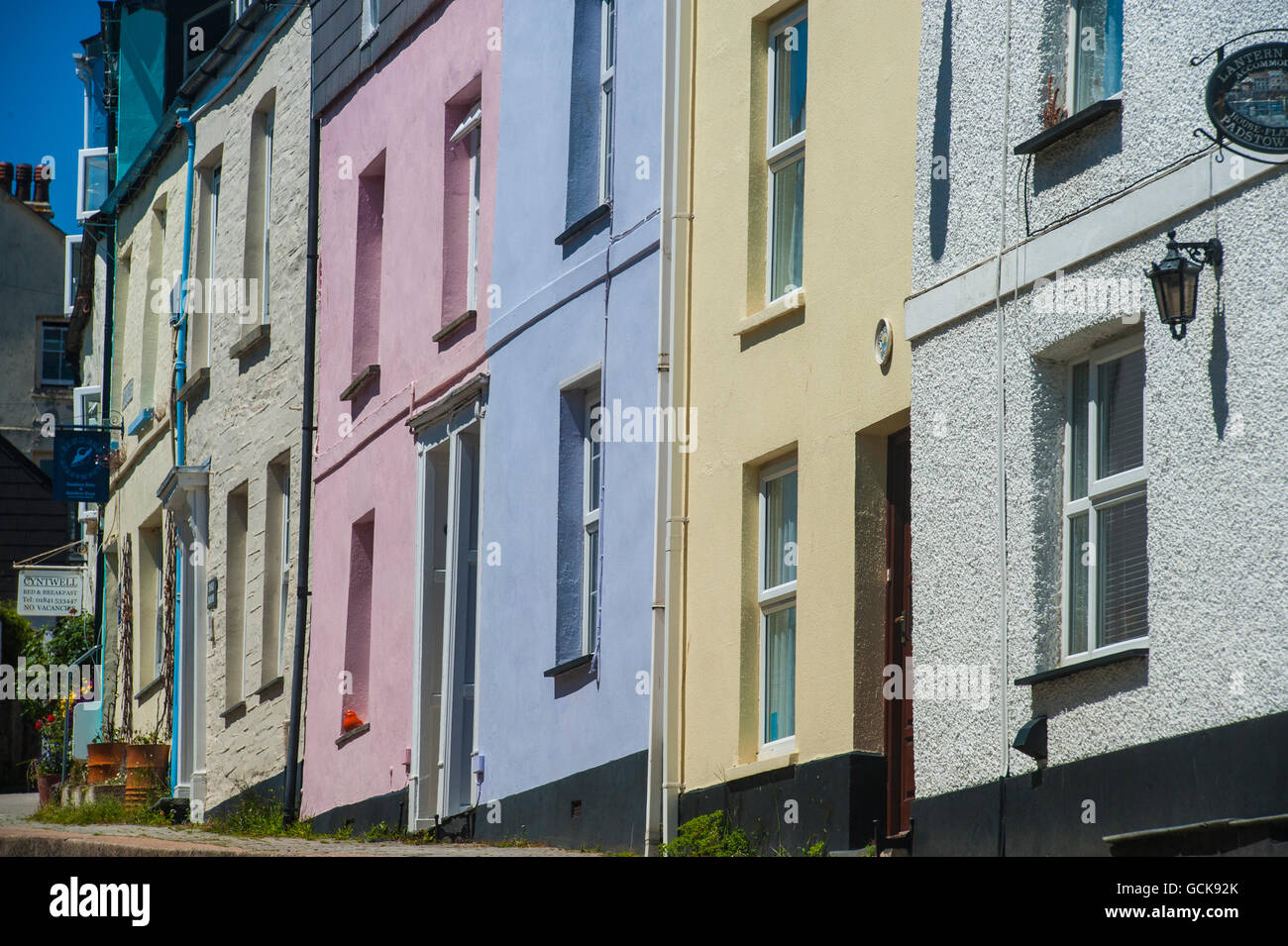 Pastel coloured houses padstow hires stock photography and images Alamy