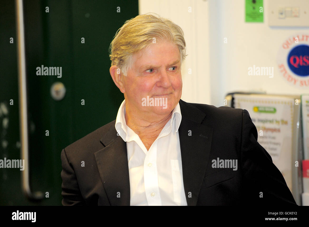 Alan Mills, former tournament referee for the Wimbledon tennis championships during a pre-tournament press conference Stock Photo